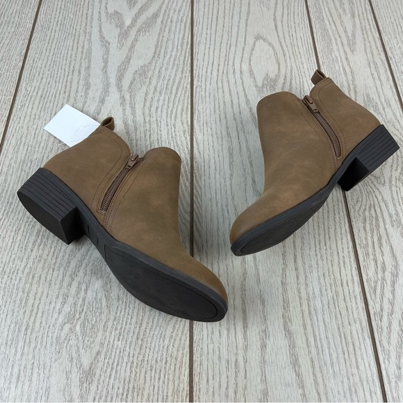 Sun + Stone Cadee Ankle Zipper Booties 6.5M Tan Brown Faux Leather $50 - Picture 3 of 5